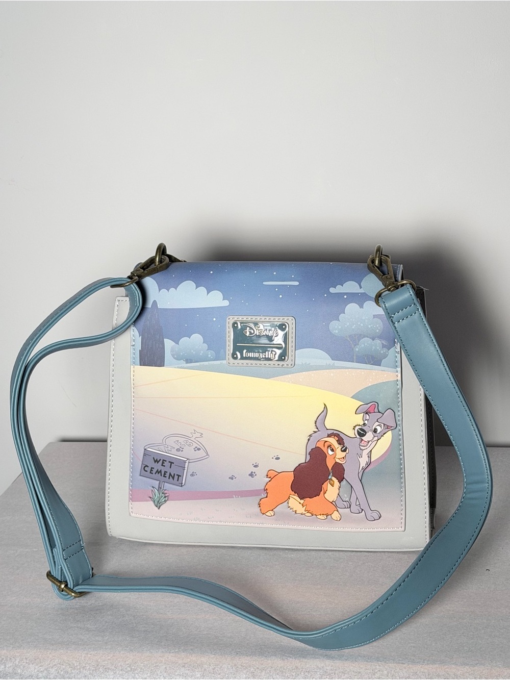 LOUNGEFLY DISNEY LADY AND THE TRAMP CROSSBODY PURSE HEARTS WET CEMENT PAW - Picture 5 of 11